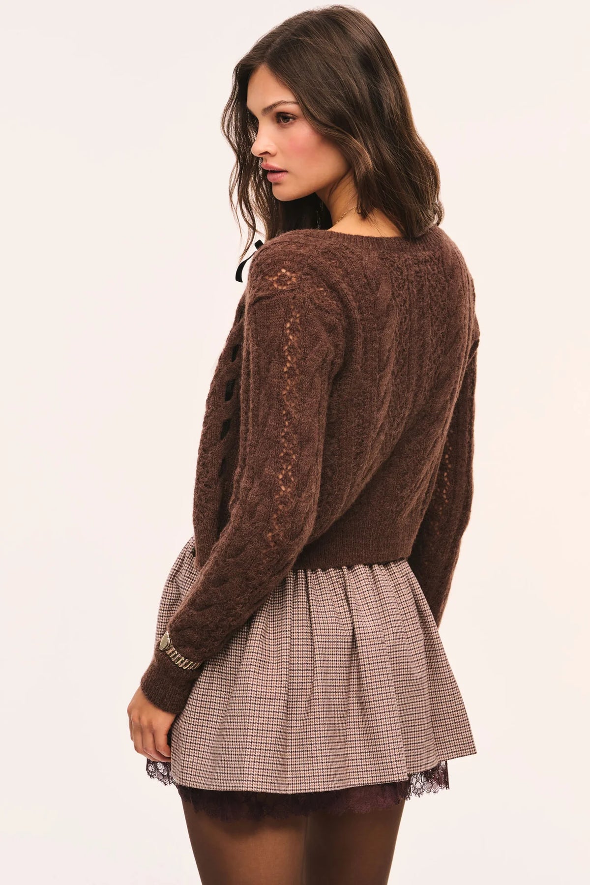 Dione Cardi in Glazed Toffee