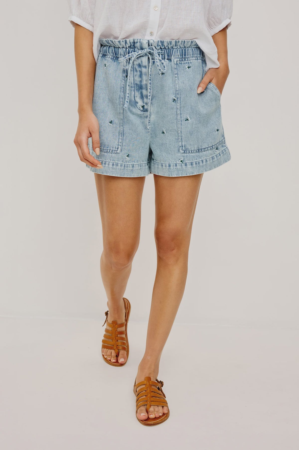 Foster Shorts in Ivory Carnations by rails