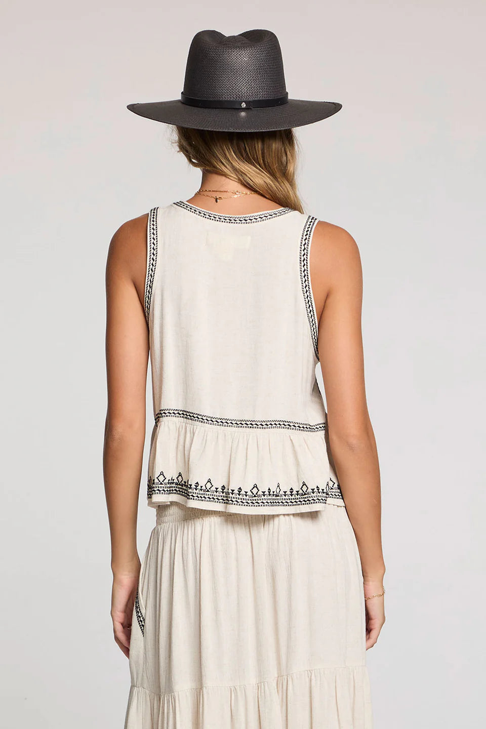 Quinley Natural Tank
