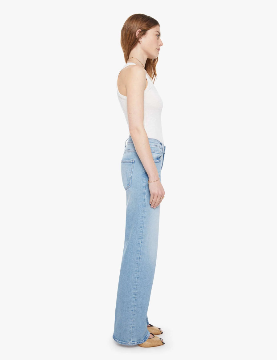 Mid Rise Maven Sneak in Blowing in the Wind