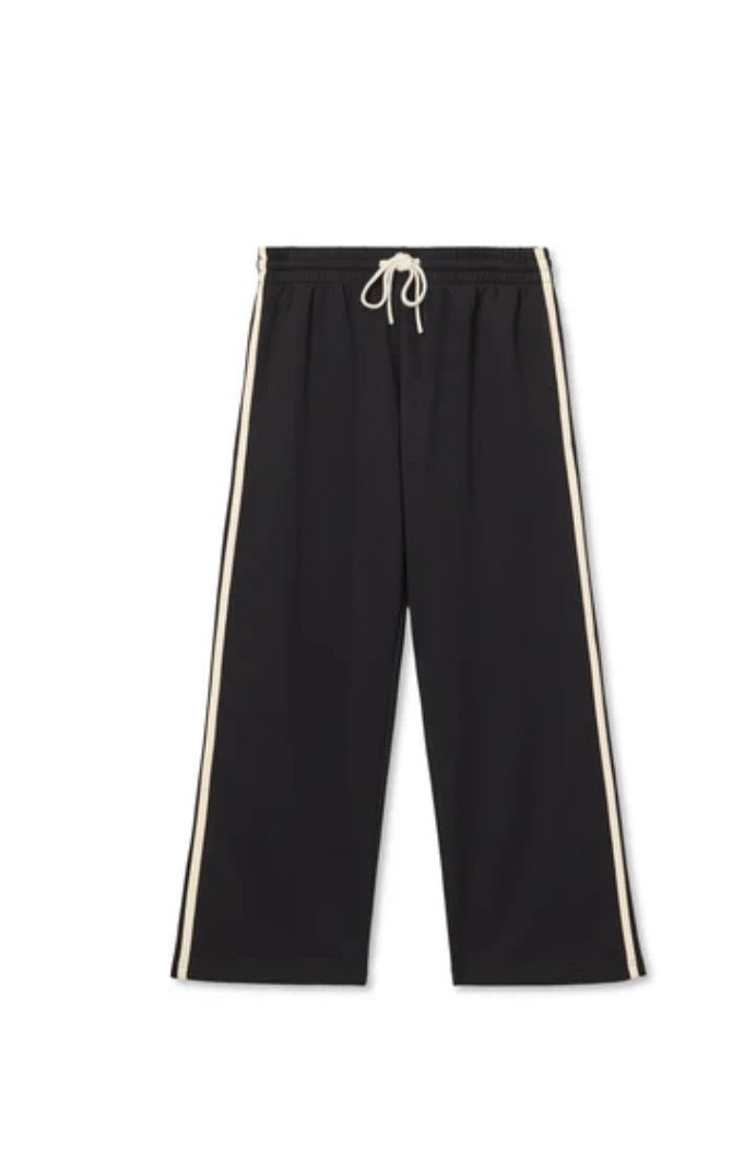 Claud Travel Track Pant