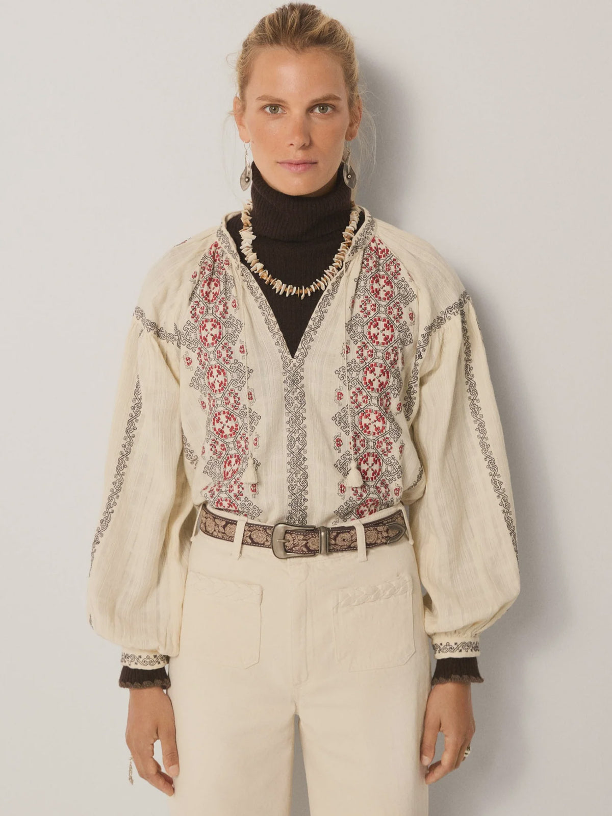 Maison Hotel&#39;s Virginia Blouse in Danubio Ecru at waterlilyshop