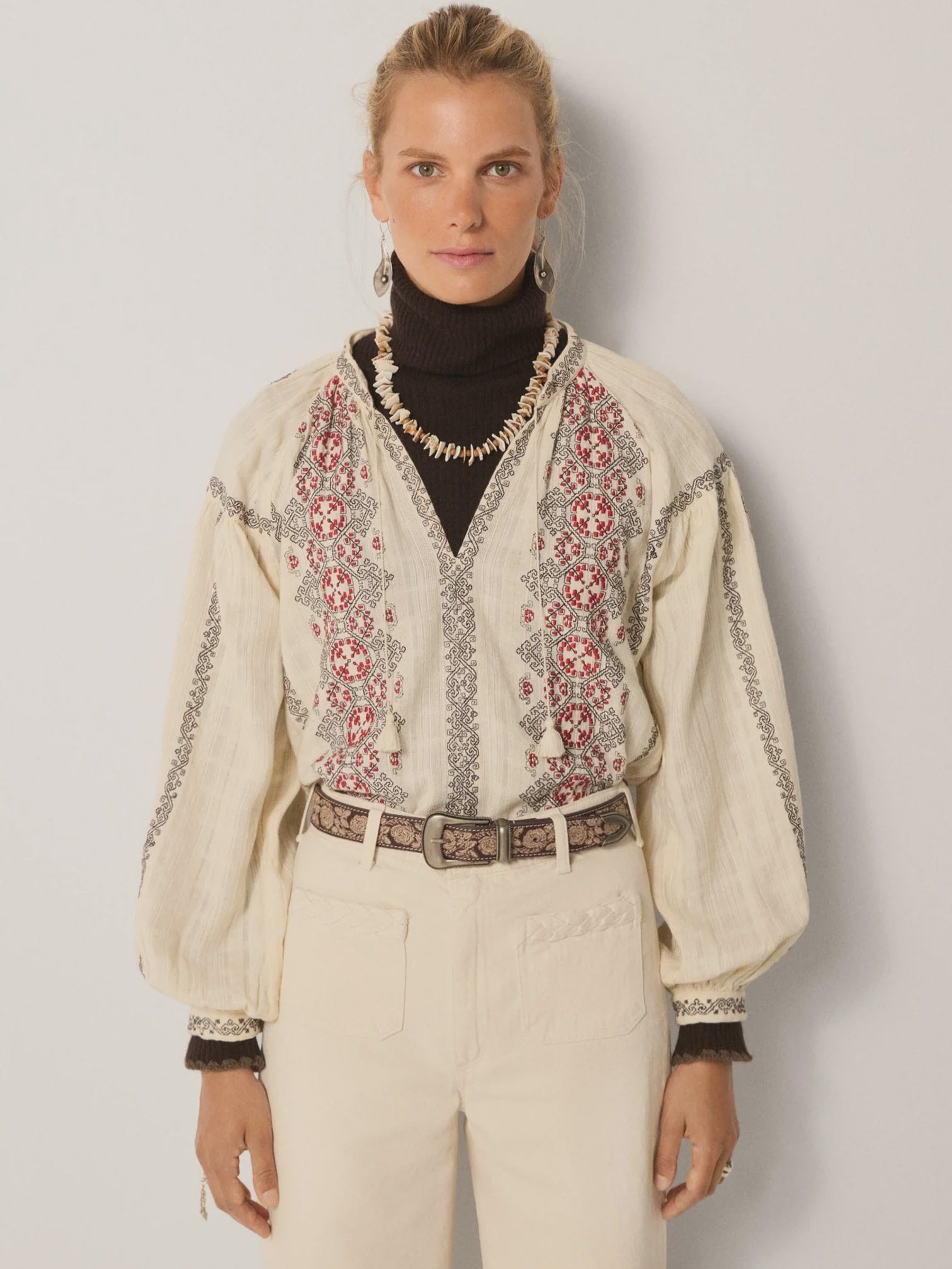 Maison Hotel's Virginia Blouse in Danubio Ecru at waterlilyshop