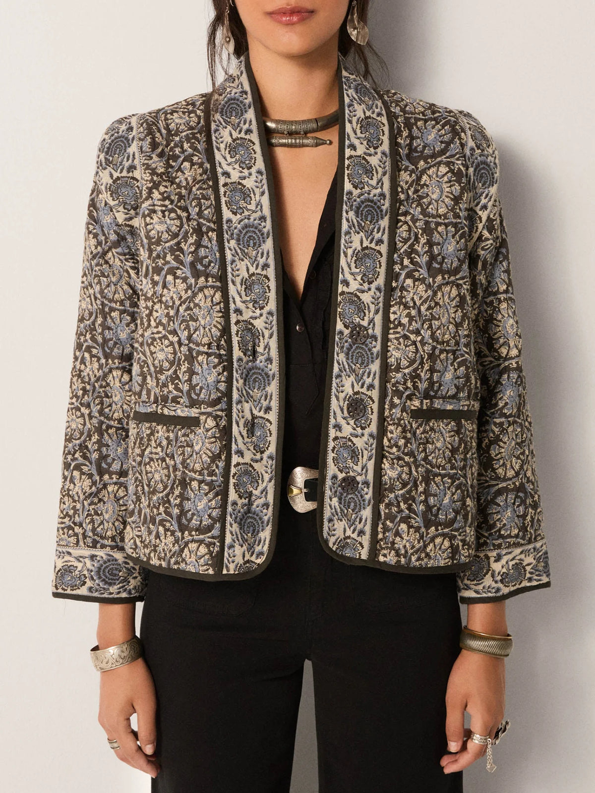 Maison Hotel&#39;s Sugata Jacket in Blue Orchid at waterlilyshop