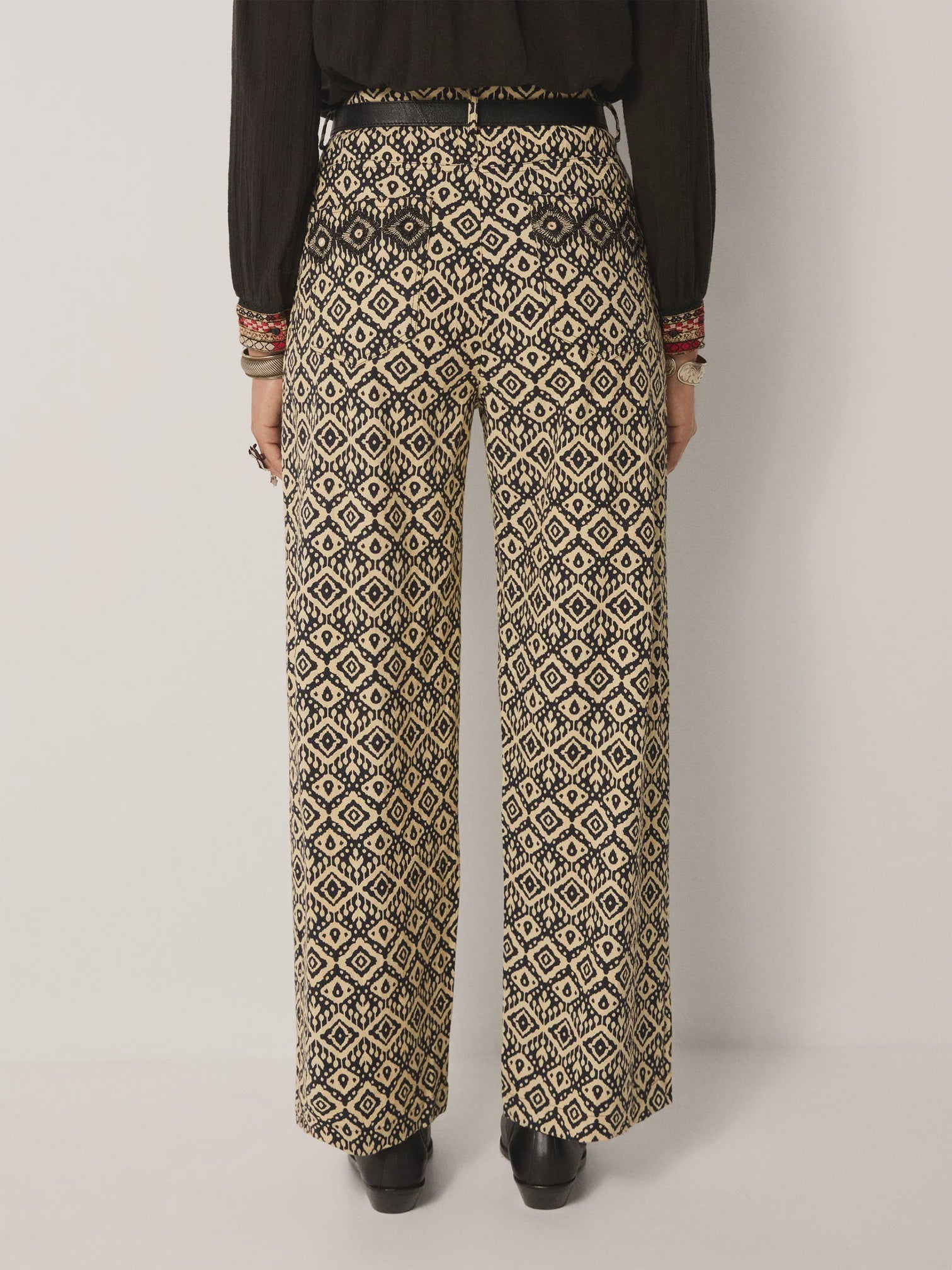 Maison Hotel The Paco Pant in Vanilla Ice at waterlilyshop