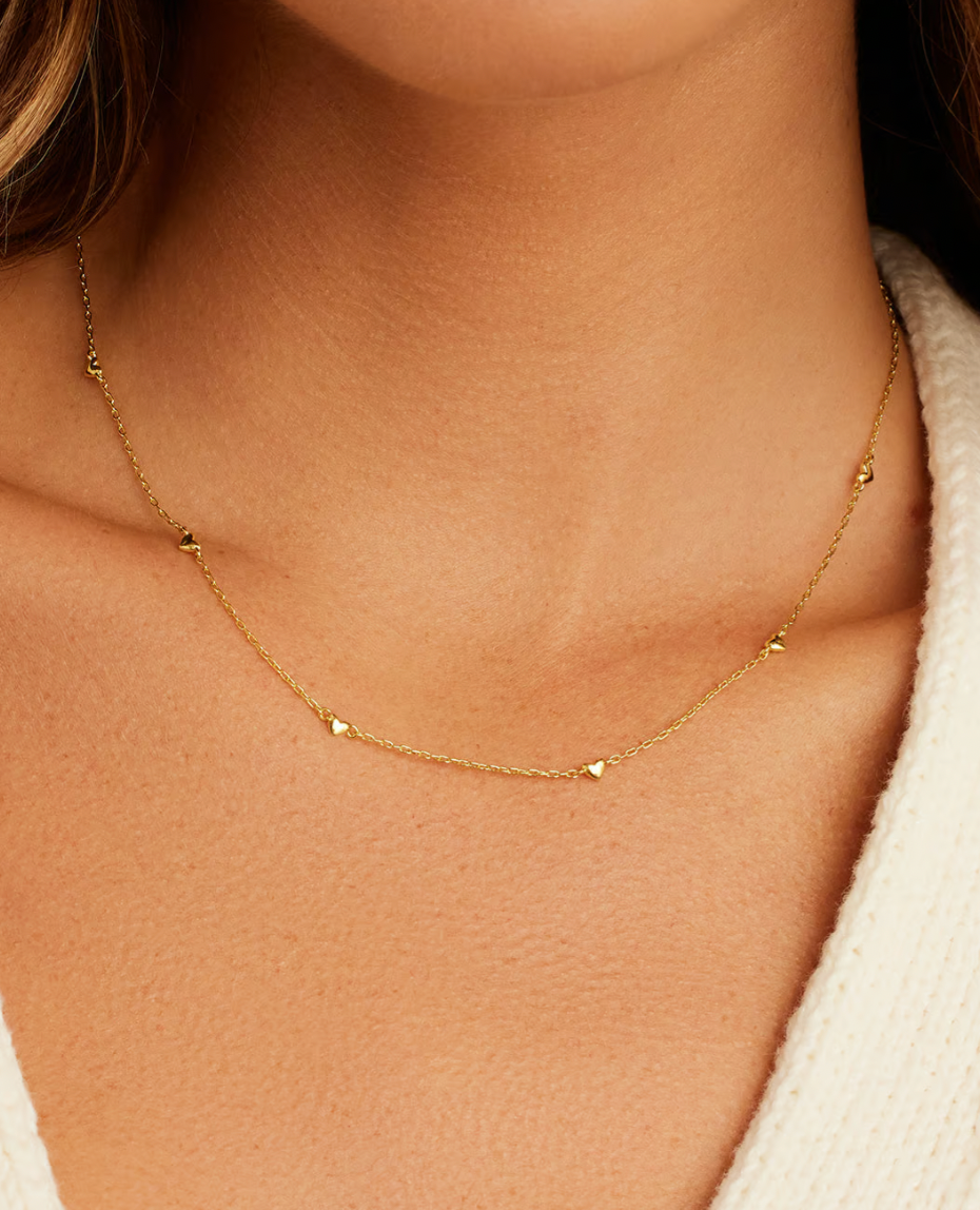 Amour Necklace