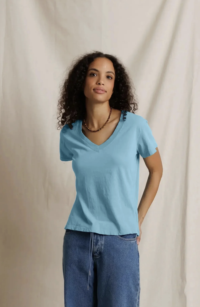 Hendrix V Neck in Milky Blue