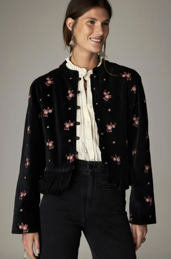 Antoinette Jacket in Night Roses