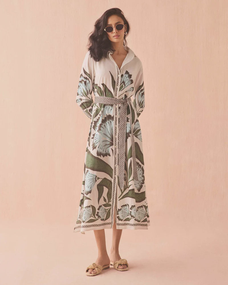 Emma Maxi in Adelaine Shisho by Omika